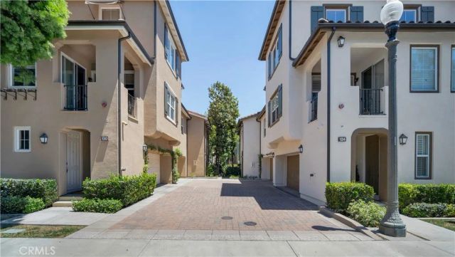 128 Talmadge, Irvine, CA 92602