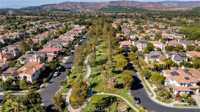 128 Talmadge, Irvine, CA 92602