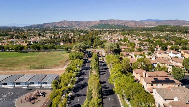 128 Talmadge, Irvine, CA 92602