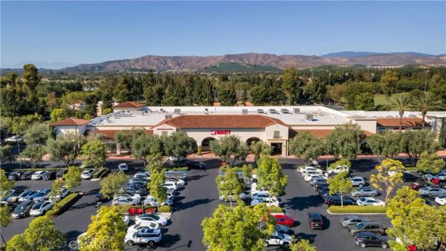 128 Talmadge, Irvine, CA 92602