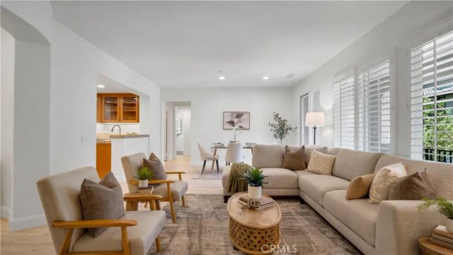128 Talmadge, Irvine, CA 92602