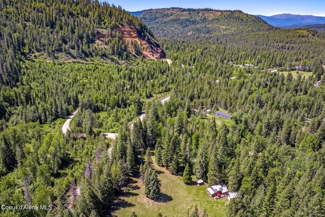 5841 Highway 57, Priest River, ID 83856