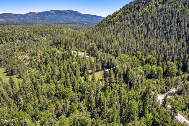 5841 Highway 57, Priest River, ID 83856