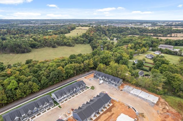 309 Front Ridge Circle, Clarksville, TN 37040