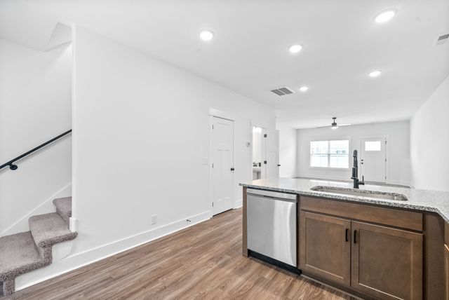309 Front Ridge Circle, Clarksville, TN 37040