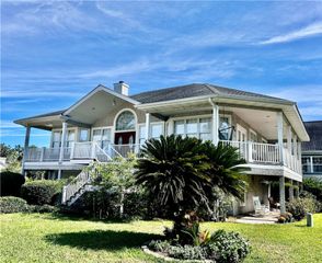 702 Cedar Street, St Simons Island, GA 31522