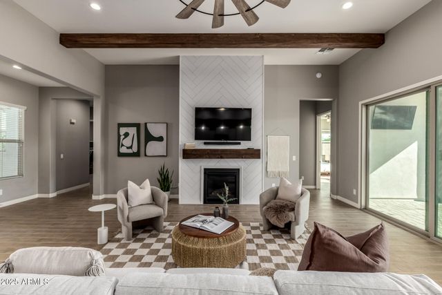 9957 E STROBE Avenue, Mesa, AZ 85212