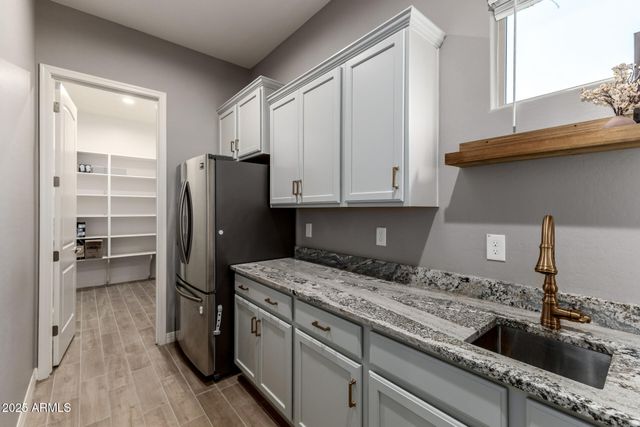 9957 E STROBE Avenue, Mesa, AZ 85212