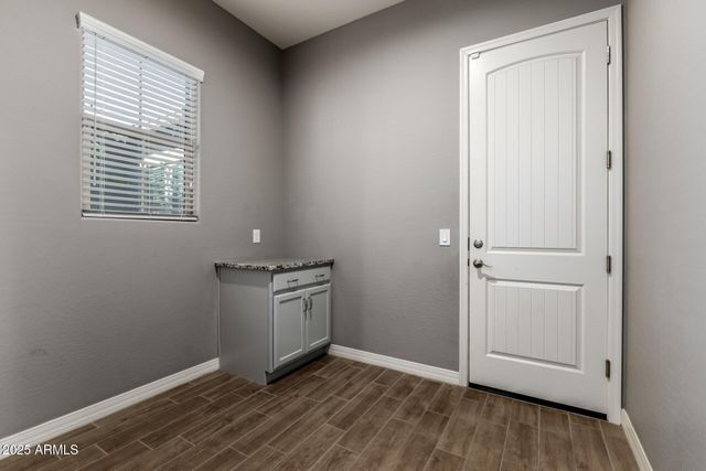 9957 E STROBE Avenue, Mesa, AZ 85212