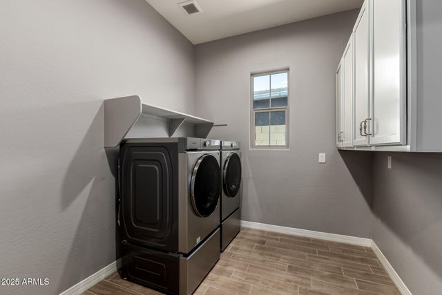 9957 E STROBE Avenue, Mesa, AZ 85212