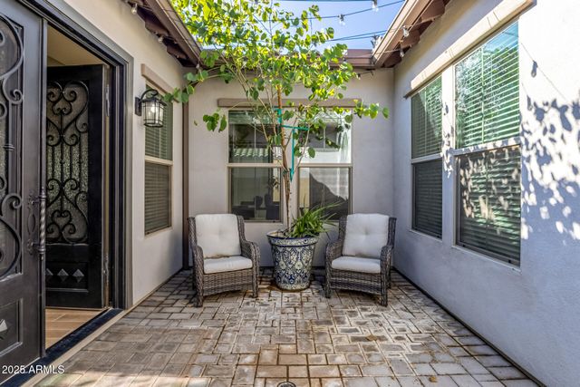 9957 E STROBE Avenue, Mesa, AZ 85212