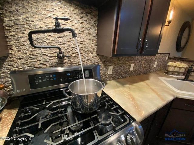 183 CROOKED PINE TRL, Four Corners, WY 82715