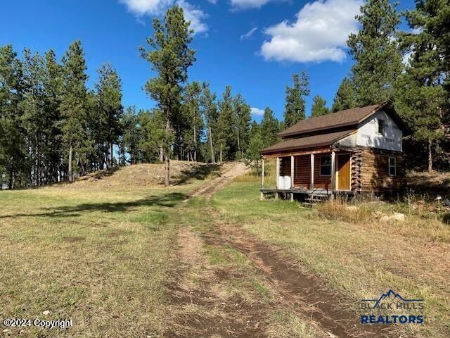 183 CROOKED PINE TRL, Four Corners, WY 82715