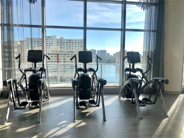 4010 S Ocean Dr T4302, Hollywood, FL 33019