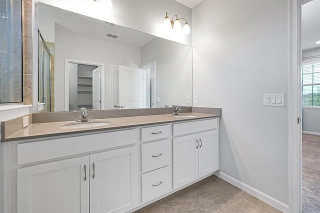 1121 HENDON LOOP, Davenport, FL 33837