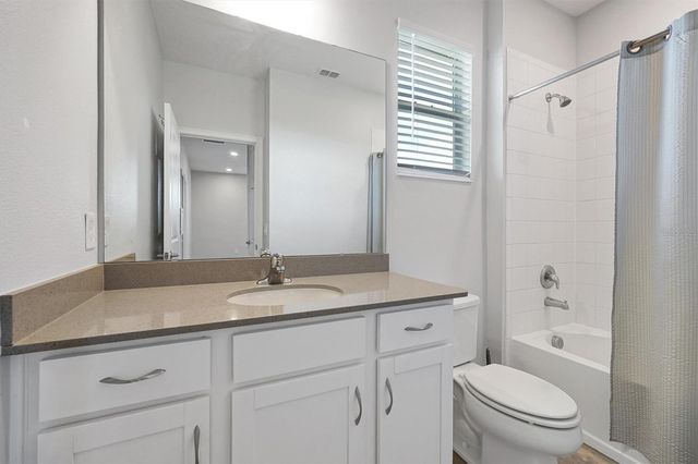 1121 HENDON LOOP, Davenport, FL 33837