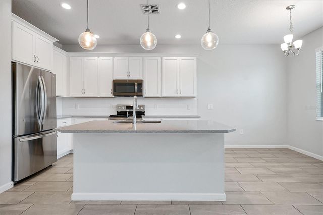 1121 HENDON LOOP, Davenport, FL 33837