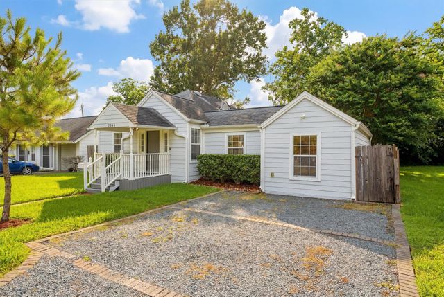 2044 Des Jardines Street, Houston, TX 77023