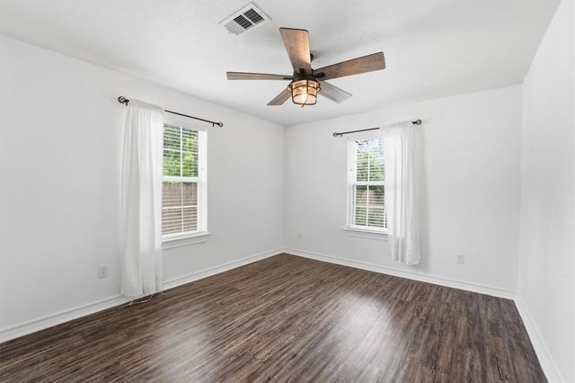 2044 Des Jardines Street, Houston, TX 77023