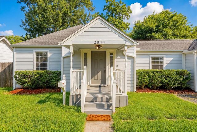 2044 Des Jardines Street, Houston, TX 77023