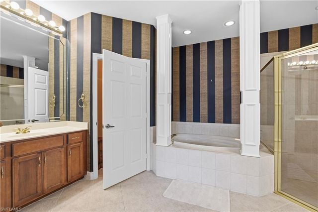 12200 Toscana WAY # 102, Bonita Springs, FL 34135