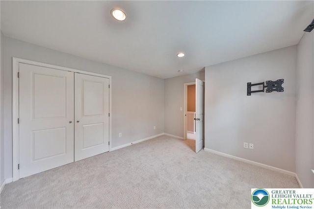 312 Central Park Avenue, Bethlehem City, PA 18018