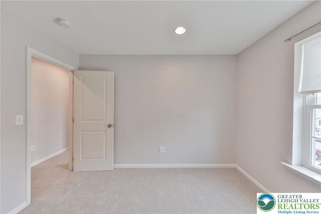 312 Central Park Avenue, Bethlehem City, PA 18018