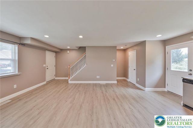 312 Central Park Avenue, Bethlehem City, PA 18018