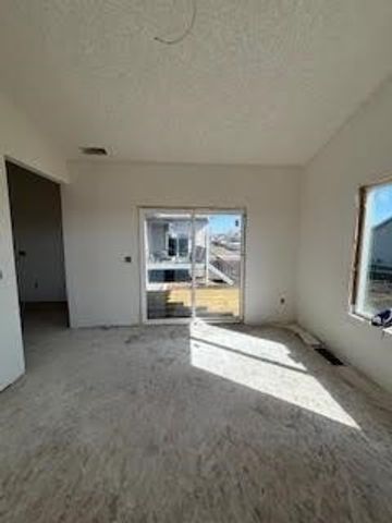 2813 3rd Avenue SE, Altoona, IA 50009