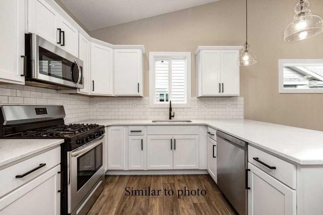 2813 3rd Avenue SE, Altoona, IA 50009