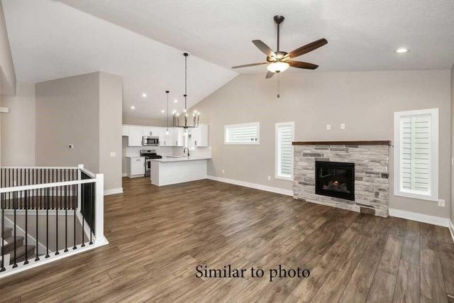 2813 3rd Avenue SE, Altoona, IA 50009