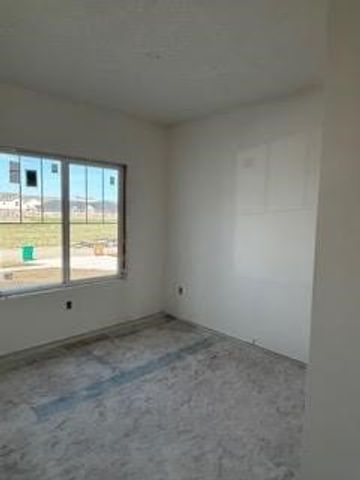 2813 3rd Avenue SE, Altoona, IA 50009