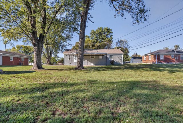 403 W Hite St, Gallatin, TN 37066
