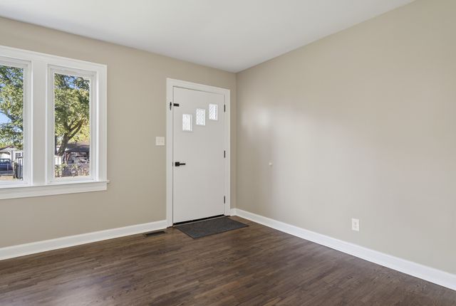403 W Hite St, Gallatin, TN 37066