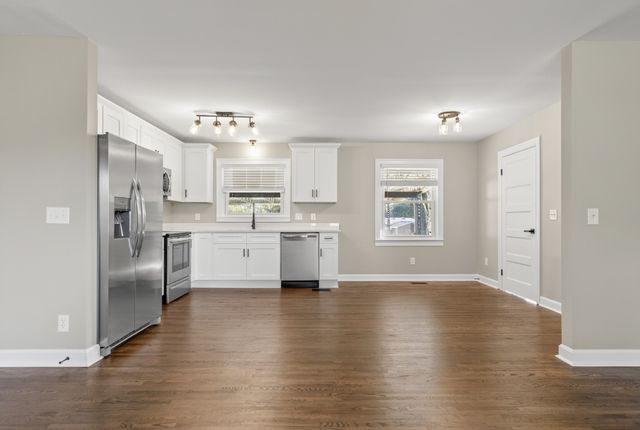 403 W Hite St, Gallatin, TN 37066