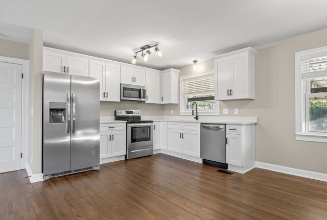 403 W Hite St, Gallatin, TN 37066
