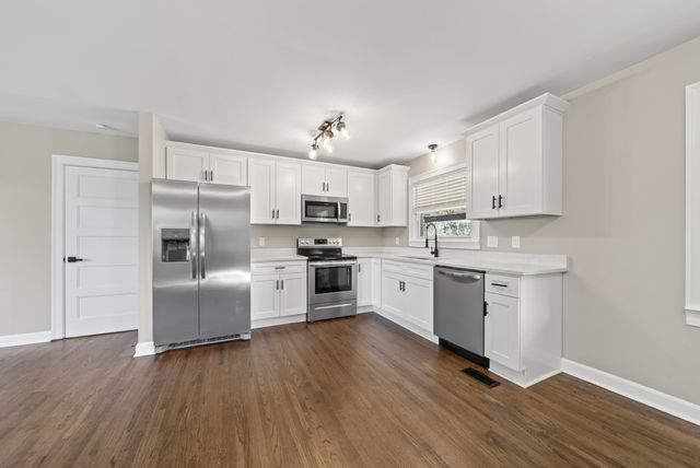 403 W Hite St, Gallatin, TN 37066