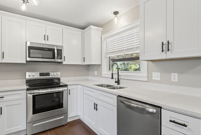 403 W Hite St, Gallatin, TN 37066
