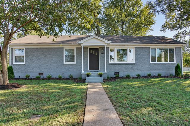 403 W Hite St, Gallatin, TN 37066