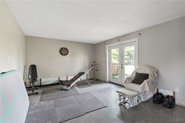 4040 Winterpark Drive, Clay, NY 13090