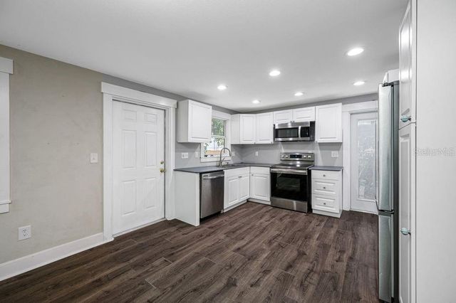 4466 57TH AVENUE N, St Petersburg, FL 33714