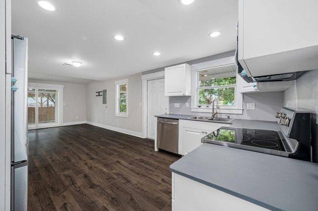 4466 57TH AVENUE N, St Petersburg, FL 33714