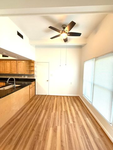 4290 Wendell Road, West Bloomfield, MI 48323