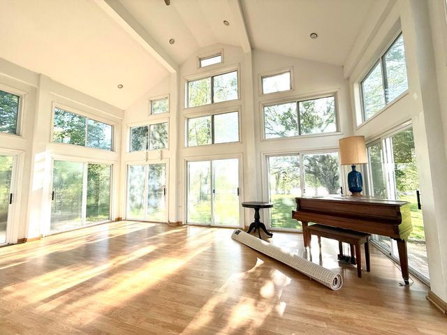 4290 Wendell Road, West Bloomfield, MI 48323