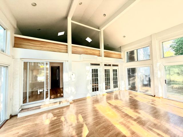 4290 Wendell Road, West Bloomfield, MI 48323