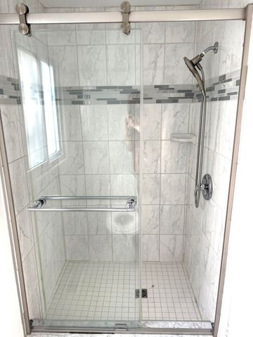 4290 Wendell Road, West Bloomfield, MI 48323