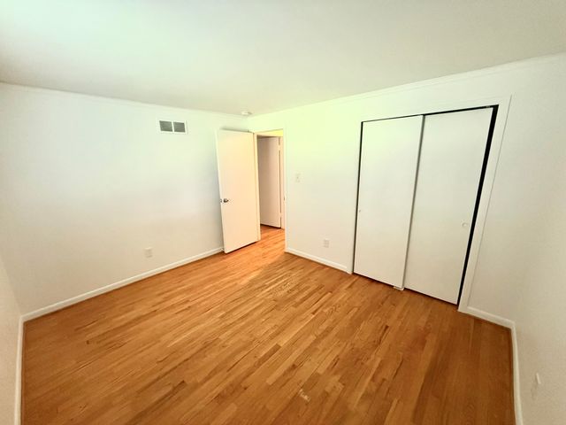 4290 Wendell Road, West Bloomfield, MI 48323