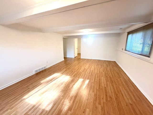 4290 Wendell Road, West Bloomfield, MI 48323