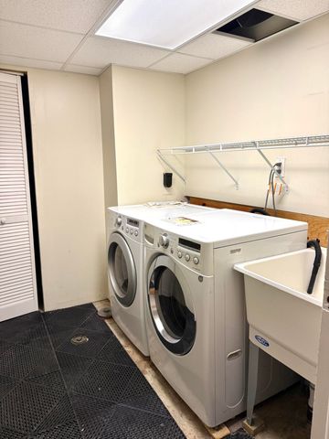4290 Wendell Road, West Bloomfield, MI 48323