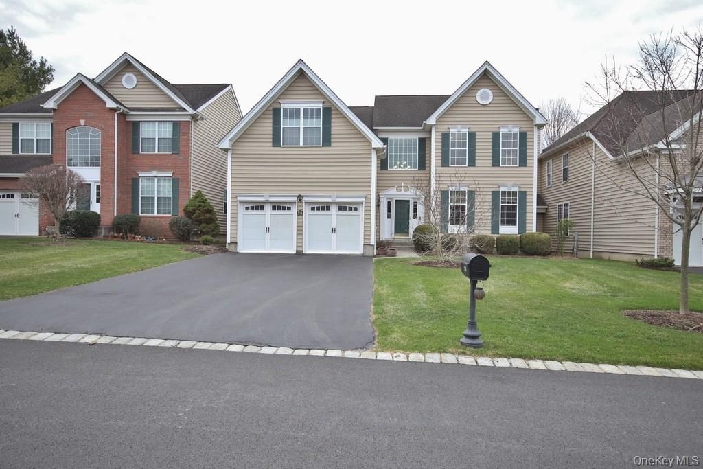 216 Roosevelt Drive, Fishkill, NY 12524